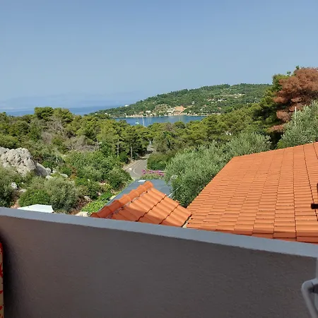 Solta - Overlooking The Bay 3* Rogač