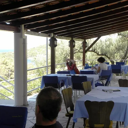 Solta - Overlooking The Bay Rogač