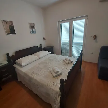 Πανσιόν Solta - Overlooking The Bay