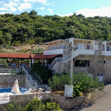 Solta - Overlooking The Bay 3*