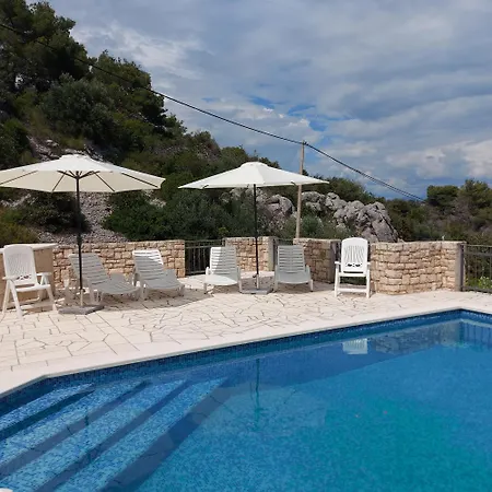 Solta - Overlooking The Bay