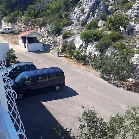 Solta - Overlooking The Bay 3*