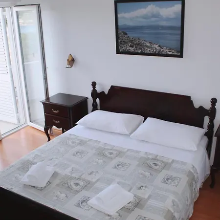 Casa de hóspedes Solta - Overlooking The Bay Rogač