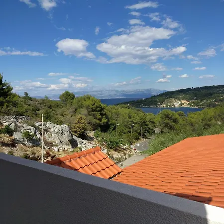 Solta - Overlooking The Bay 3*