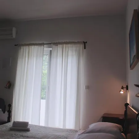 Solta - Overlooking The Bay Гостевой дом 3*