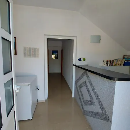 Solta - Overlooking The Bay Гостевой дом