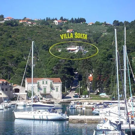 Solta - Overlooking The Bay Rogač